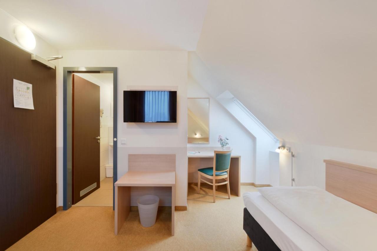 Meinhotel Hamburg Eksteriør bilde