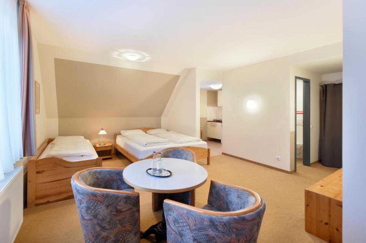 Meinhotel Hamburg Eksteriør bilde