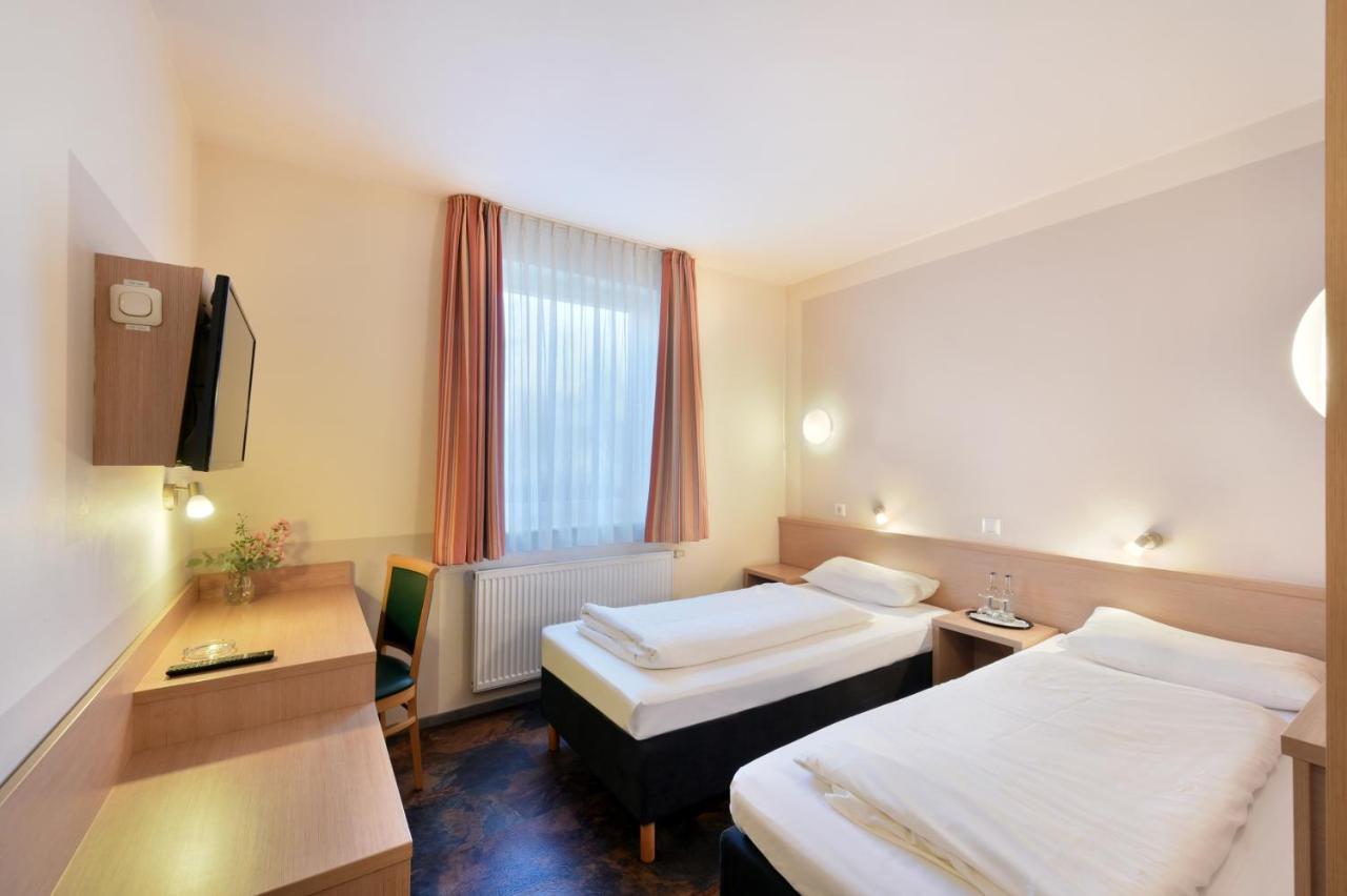 Meinhotel Hamburg Eksteriør bilde